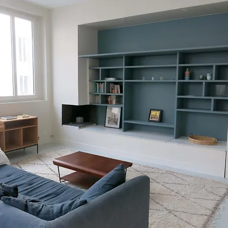 A Bright Parisian Loft In The Heart Of The 17th Arrondissement * Parigi